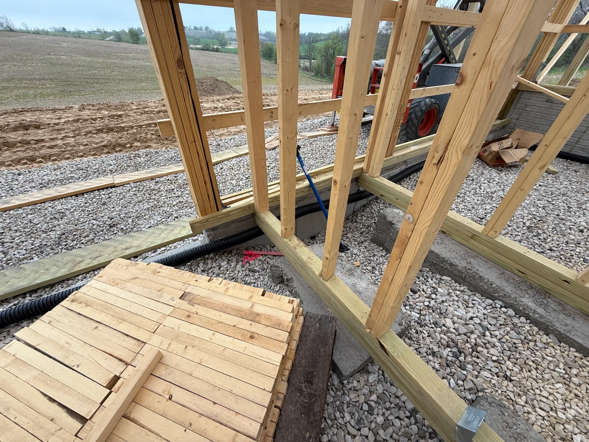 Large wood frame barndominium in Colorado